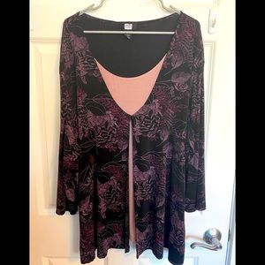 Studio 1940 woman’s blouse